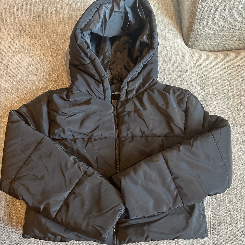 PrettyLittleThing Black Hooded Cropped Jacket